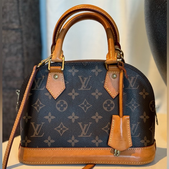 Louis Vuitton Alma BB preloved - Picture 4 of 7